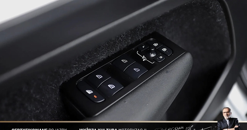 Volvo XC 40 cena 135900 przebieg: 57981, rok produkcji 2021 z Ryn małe 596